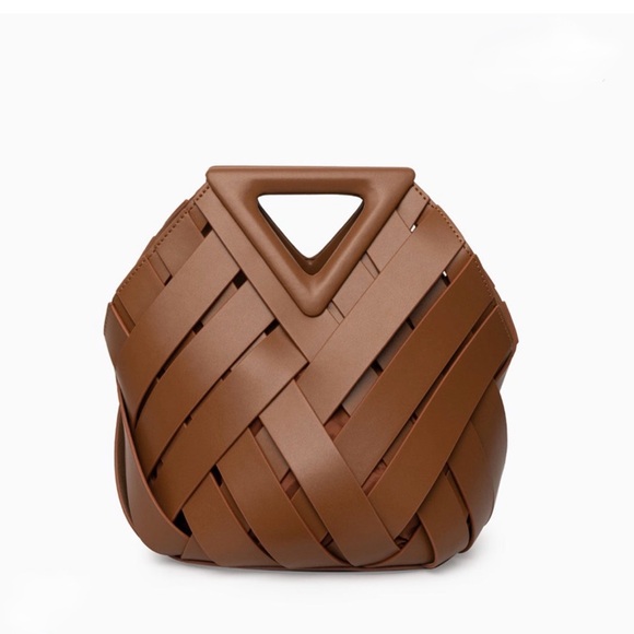 Verano Hill Handbags - VeranoHill Natalie Woven Leather Tote Bag